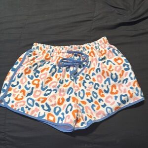 Stylish Women's Athletic Shorts with Leopard Print